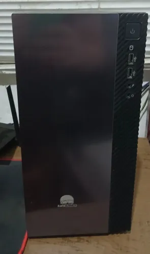 Gabinete pc de escritório Safe game semi-novo forte embaixo