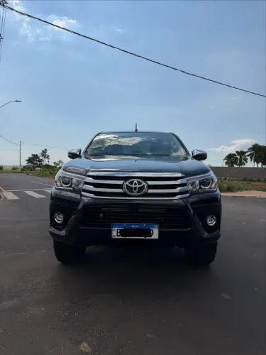 Toyota Hilux CD SRX 4X4 2.8 TDI 16V Diesel Aut. 2018