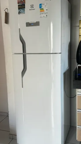 Geladeira Frost Free 400 L Electrolux