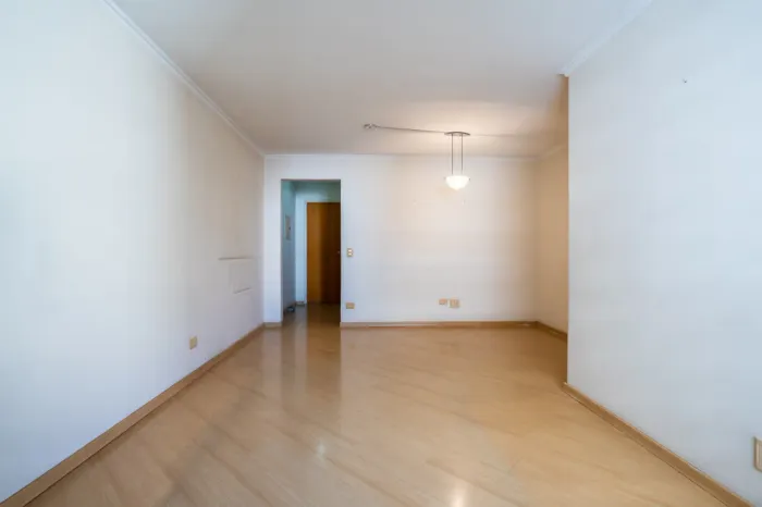 Apartamento para venda em Pinheiros com 3 quartos, sendo 1 suíte, 90m²