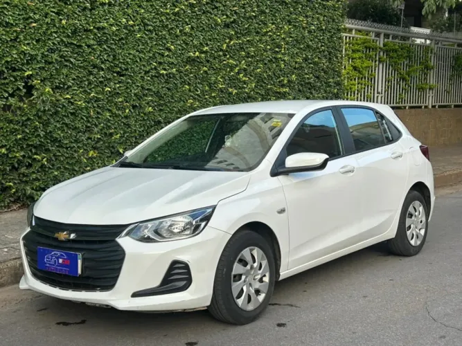 Chevrolet Onix LT 1.0