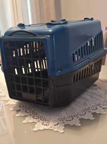 CAIXA DE TRANSPORTE PARA PETS. pequenos