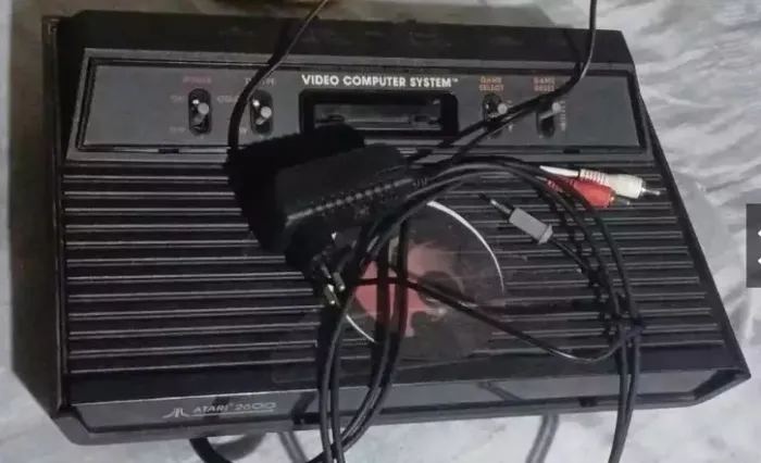 kit Atari entrada AV com controle arcade e cartucho everdrive 20DE