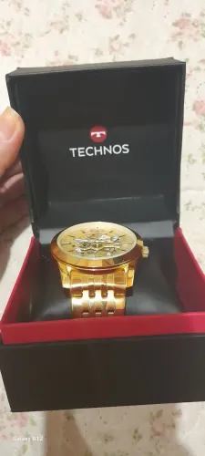Vendo esse relógio novinho com o preço imperdível 