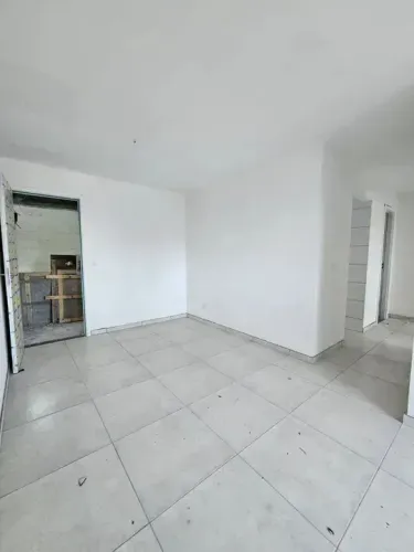 OPORTUNIDADE EM OLINDA-APT. COM VARANDA, 02 QUARTOS, SUÍTE, WC SOCIAL, ÁREA DE LAZER COMPL