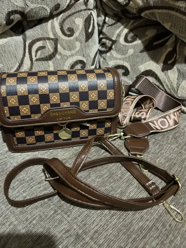 BOLSA DE LADO