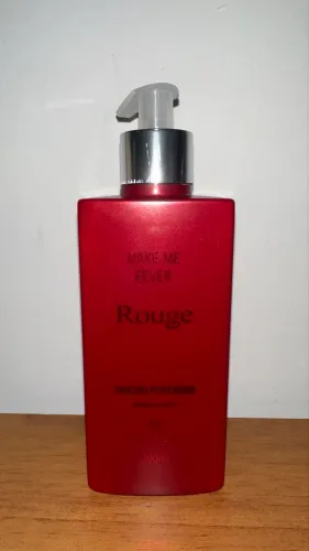 Rouge Mahogany Creme Hidratante Make Me Fever Novo
