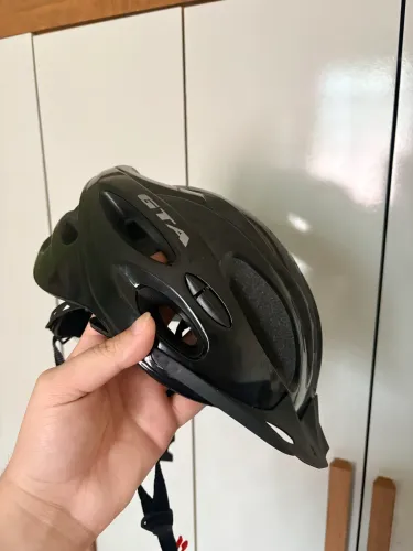 Capacete de ciclismo GTA