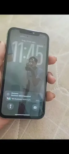 Vende se aifone 11