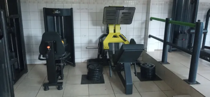 ACADEMIA de Grande porte TODOS AS MÁQUINAS OU SEPARADAS