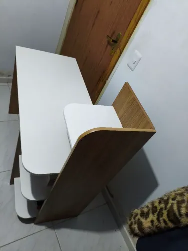 Vende-se Escrivaninha