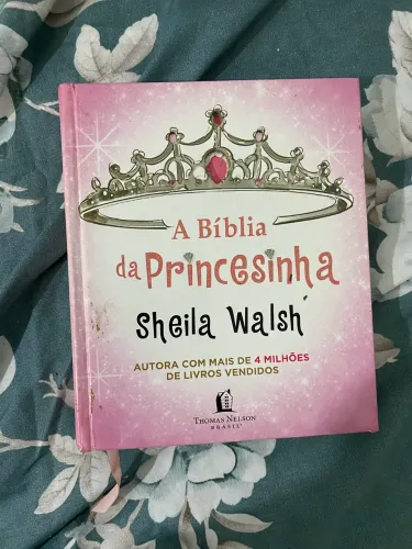 A BÍBLIA DA PRINCESINHA 