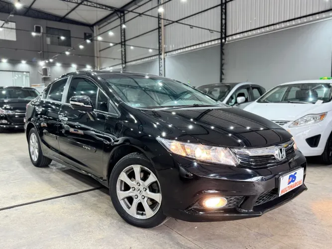 Honda Civic Sedan EXS 1.8/1.8 Flex 16V Aut. 4P 2012