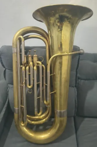 Tuba 3/4 Dolphin usada no estado  - Baratinho