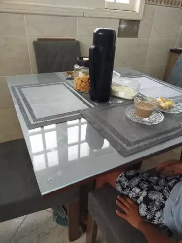 Conjunto Sala de Jantar Tampo de Vidro 4 Cadeiras Capri Madesa