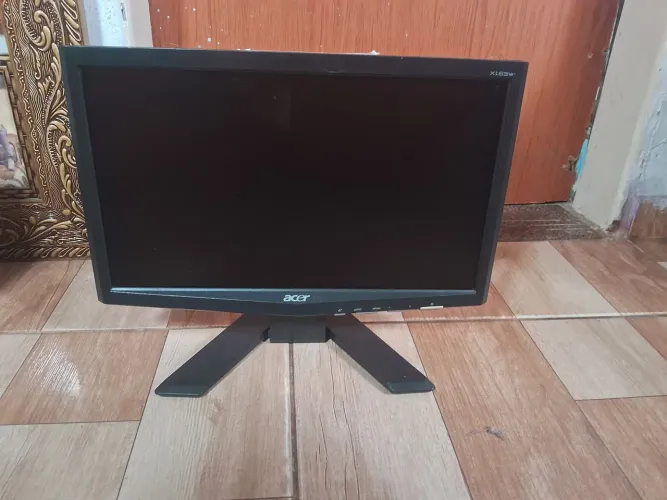 Monitor acer 18 polegadas pra vender hoje!!