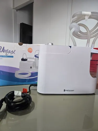 Aspiração,aspirador clínico bivolt/1,3 capacidade semi novo