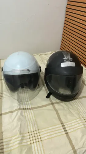 Capacetes