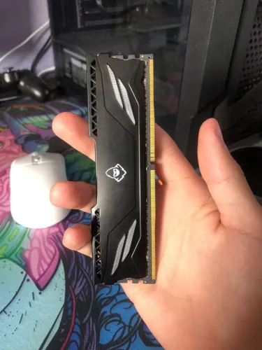 1 pente de memória ram 8gb ddr4