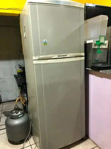 Geladeira continental