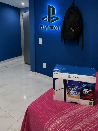 Ps5 slim com leitor de 1 terá