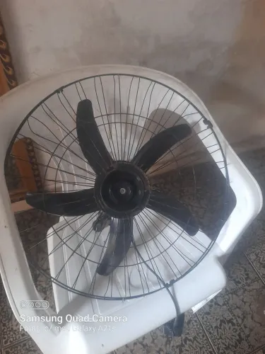 Ventilador tufão rolamento. Valor 90 Reais