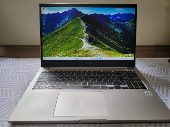 Notebook Samsung Book E30 i3 10ª Geração | 16GB RAM | Tela Full HD IPS | 1TB