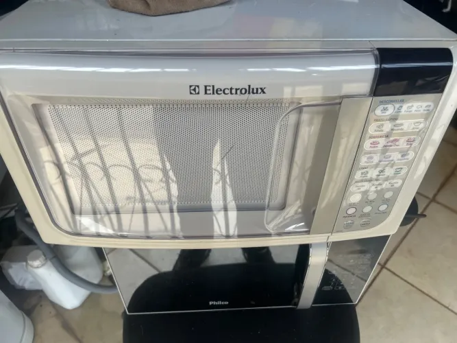 Microondas 23 litros Electrolux
