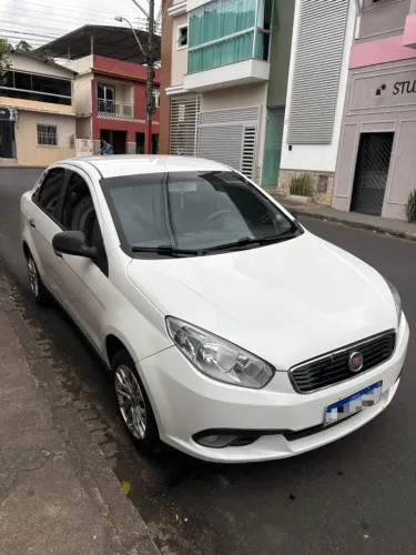 Fiat Grand Siena Attrac. 1.4 EVO F.flex 8V 2019