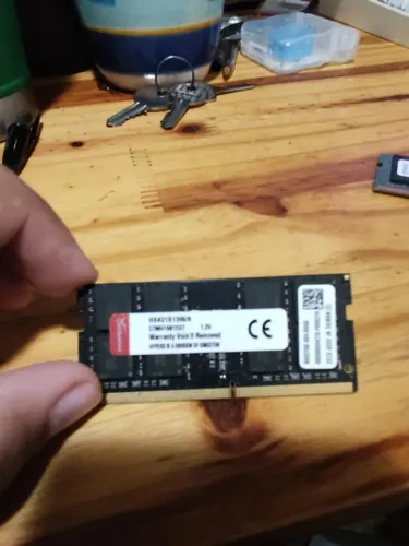 Memoria notebook 8GB hyperx 2133MHZ