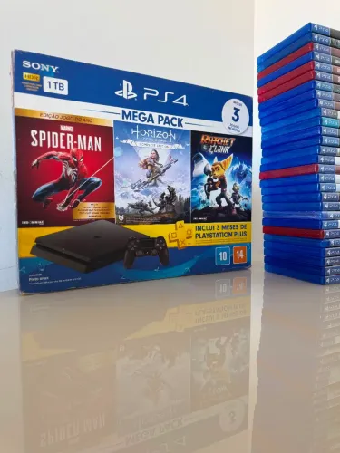 PS4 Slim 1 TB + 3 jogos a escolha + 3 meses de garantia 