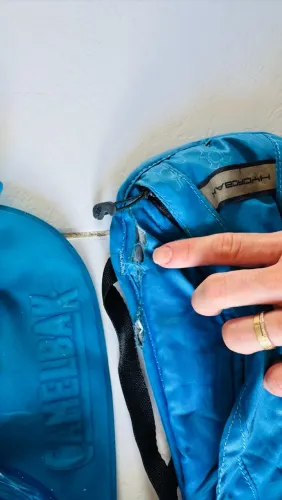 Mochila de hidratação CamelBak HydroBak 1,5L - precisa de reparo