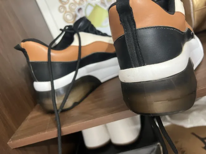 Tênis casual/ viagem/ dia a dia