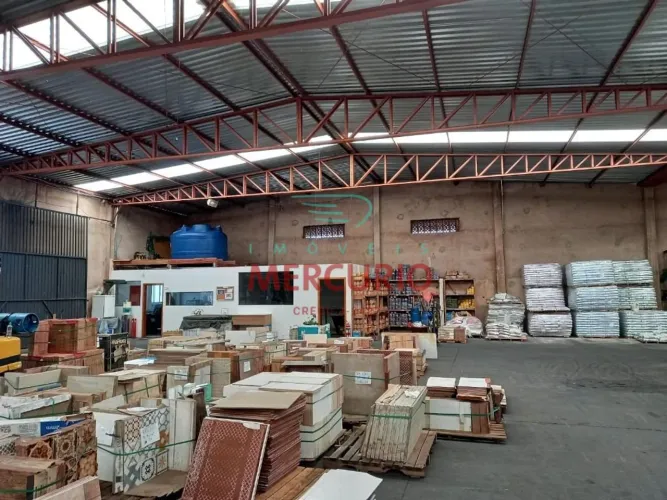 Barracão para alugar, 3000 m² por R$ 35.000,00/mês - 17490000 - Piratininga/SP