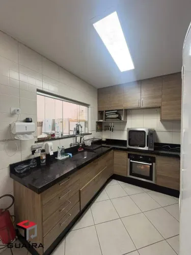 Sobrado à venda 2 quartos 2 suítes 3 vagas Príncipe de Gales - Santo André - SP