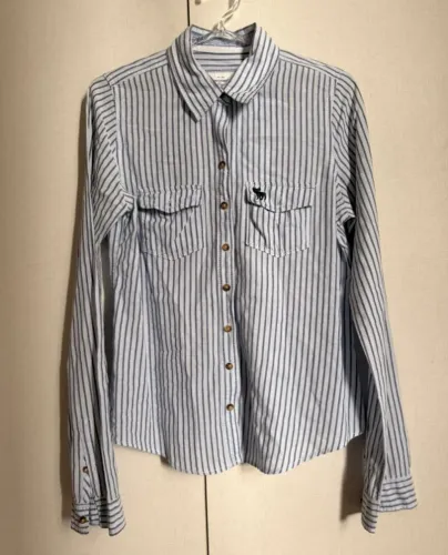 Camisa Abercrombie Tamanho M, feminina