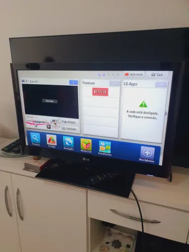 Tv LG 32LV5500 funciona durante um tempo e depois desliga