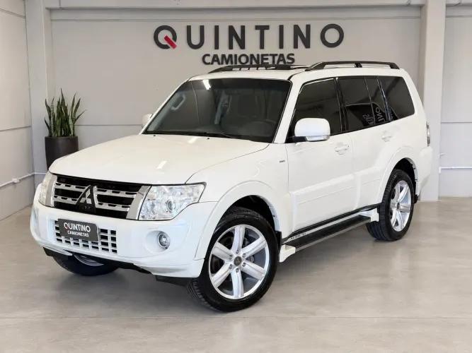 Mitsubishi Pajero HPE Full 3.2 4X4 T.i.dies. 5P AUT 2013
