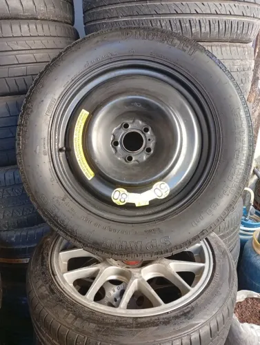 Pneu estepe pneu e roda original Pirelli 155/85r115m