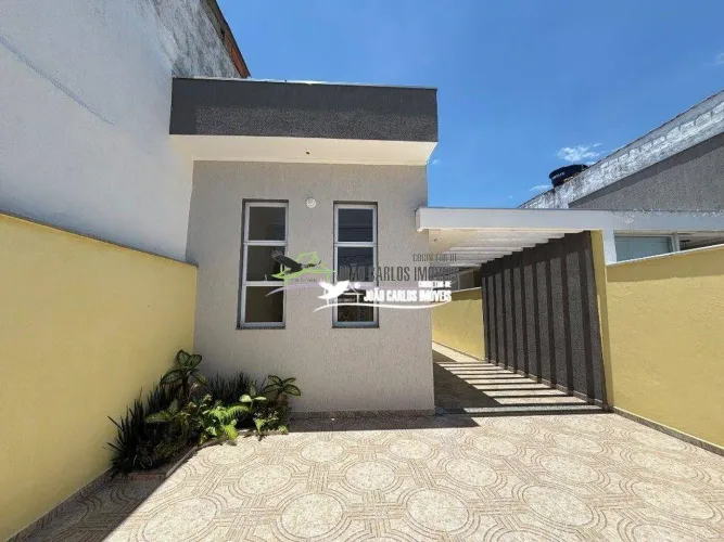 Casa com piscina à venda na tranquila Nossa Senhora de Sion Itanhaém/SPIdeal para morar ou