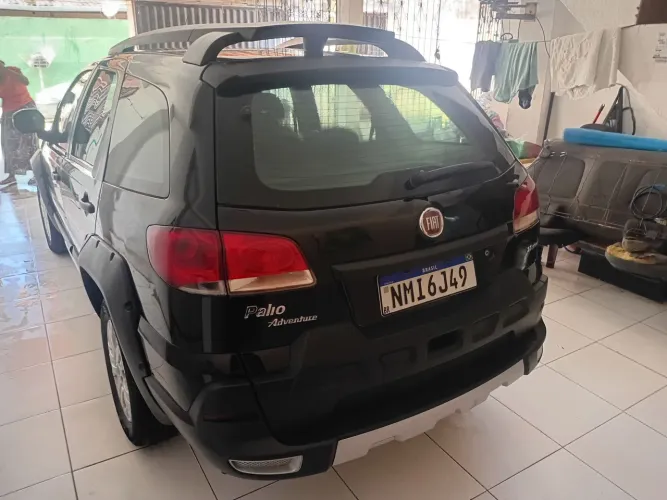 Fiat Palio Weekend Adventure Locker 1.8 Flex 2011