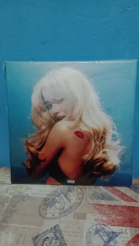 LP Vinil Branco Sabrina Carpenter - Short n' Sweet Deluxe