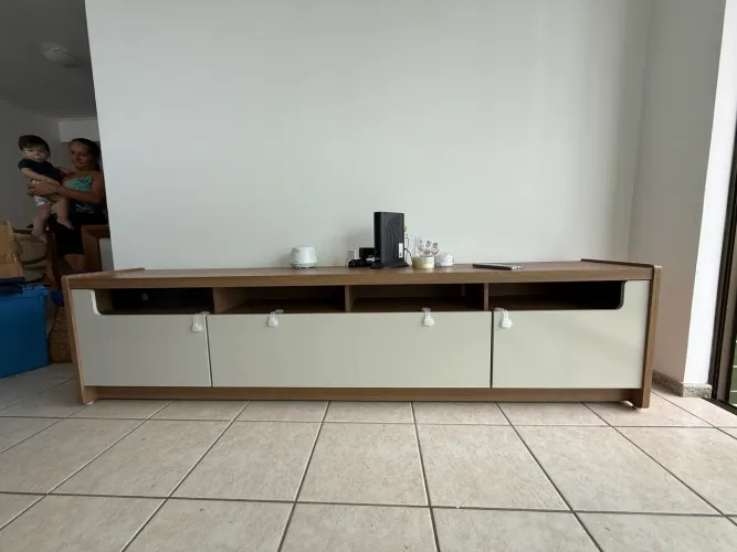 Rack TV