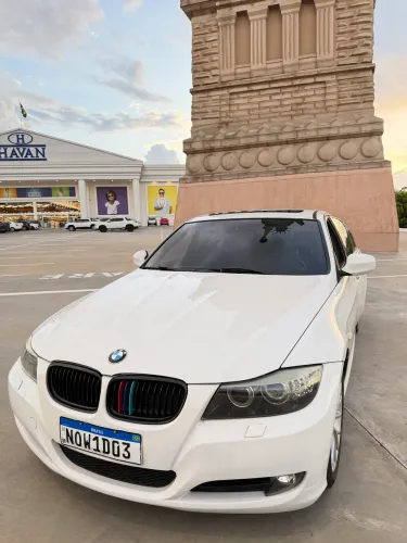 BMW 320I A 2011