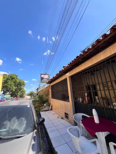 Vendo Casa com ponto comercial