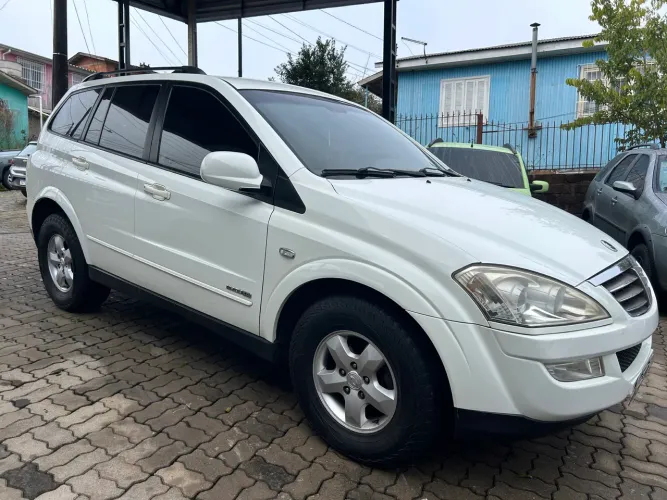 Ssangyong Kyron 2.0 16V 141cv TDI Diesel Aut. 2011
