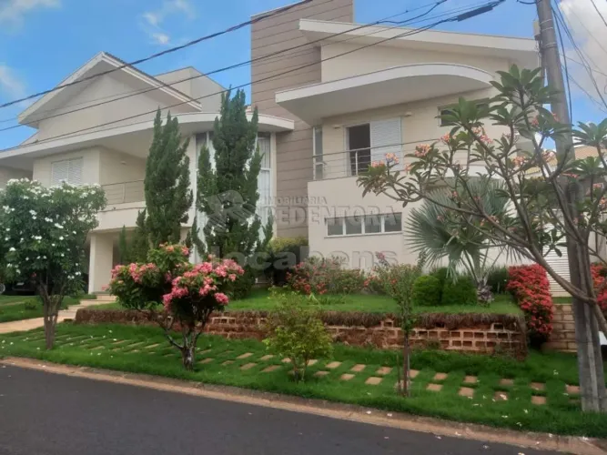 Casa em condomínio - Damha 4