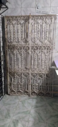 Portão de ferro 208/125