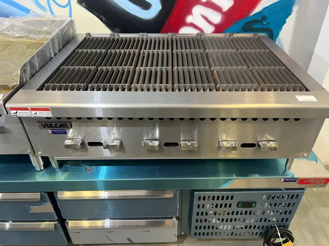 Char broiler 90cm Vulcan novo pronta entrega 