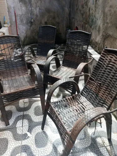CONJUNTO DE CADEIRA DE FIBRA